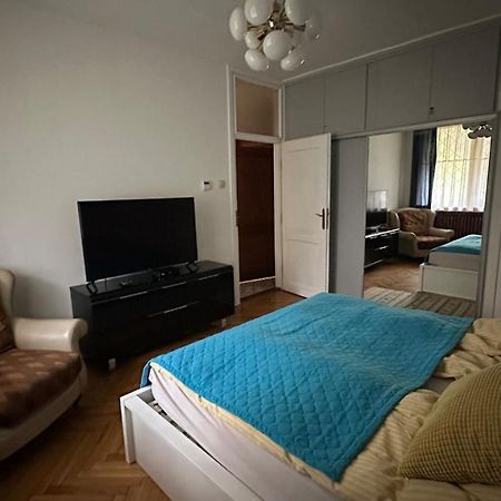 Cosy Apartman In Green Buda Budapest Eksteriør bilde